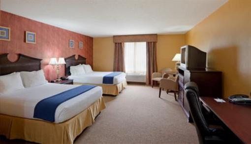 фото отеля Holiday Inn Express Swansea (Massachusetts)