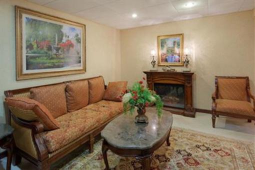 фото отеля Holiday Inn Express Swansea (Massachusetts)