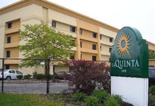фото отеля La Quinta Inn Cleveland Airport