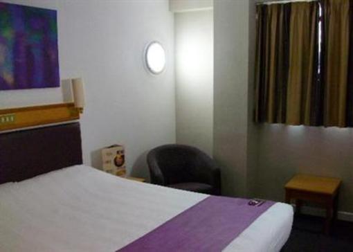 фото отеля Premier Inn Edinburgh East