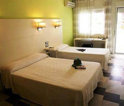 фото отеля Hostal Las Gaviotas Níjar
