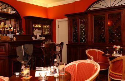 фото отеля Castle Grove Country House Hotel