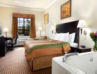 фото отеля Super 8 IAH West / Greenspoint