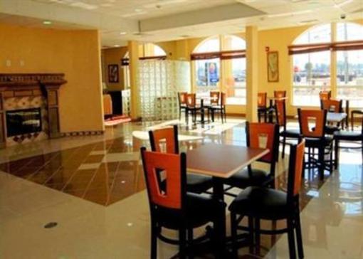 фото отеля Comfort Inn & Suites Chesapeake