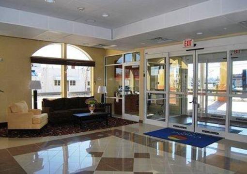 фото отеля Comfort Inn & Suites Chesapeake