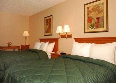 фото отеля Comfort Inn Fiesta Park Area