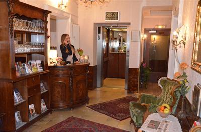 фото отеля Hotel Waldersee