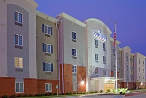 фото отеля Candlewood Suites I-10 East