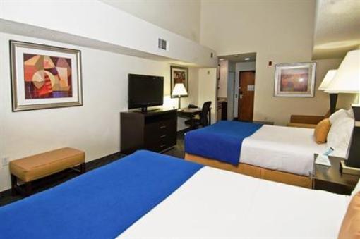 фото отеля Best Western Plus Rockwall Inn & Suites