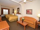 фото отеля Comfort Suites - Near the Galleria