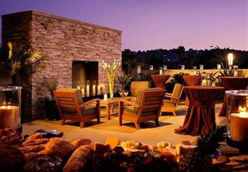 фото отеля Courtyard Los Angeles Sherman Oaks