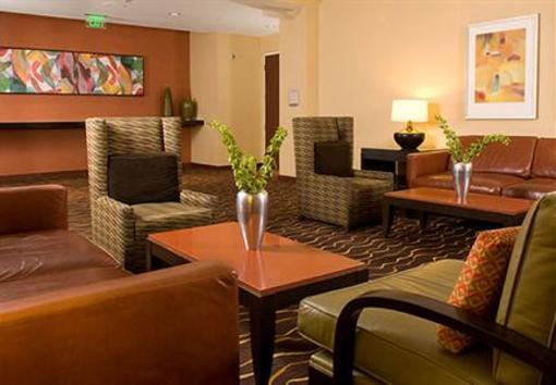 фото отеля Courtyard Los Angeles Sherman Oaks