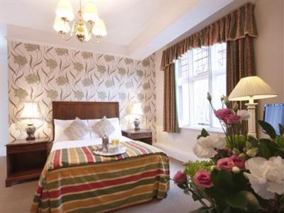 фото отеля The Crown Manor House Hotel