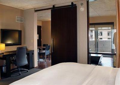 фото отеля Dana Hotel Chicago