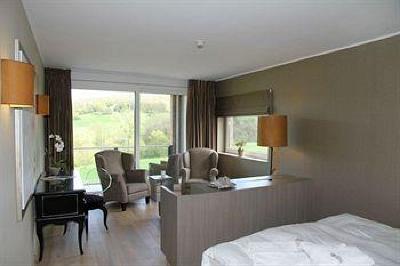 фото отеля Klein Zwitserland - A Hampshire Classic Hotel