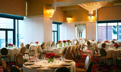 фото отеля Hotel Palomar Chicago