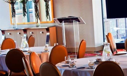 фото отеля Hotel Palomar Chicago
