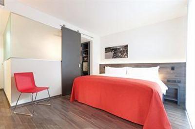 фото отеля Tryp Berlin