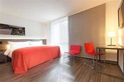 фото отеля Tryp Berlin