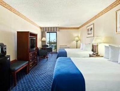 фото отеля Baymont Inn & Suites LAX Lawndale