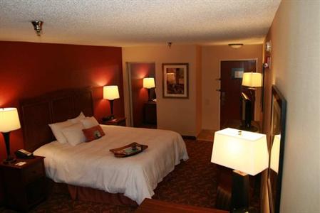 фото отеля Hampton Inn and Suites Cleveland Southeast Streetsboro
