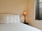 фото отеля Tradewinds Apartment Hotel