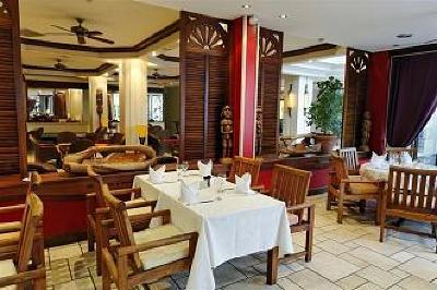 фото отеля Le Surf Hotel