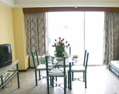 фото отеля Condominios Torres Gemelas