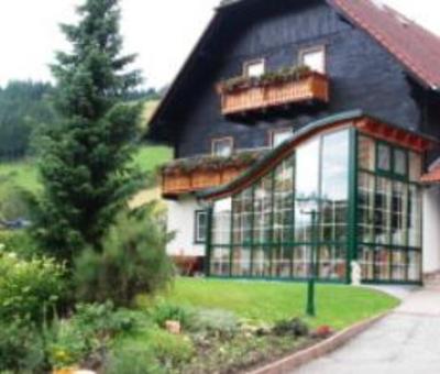 фото отеля Bauernhof Ferienhaus Ellersbacher