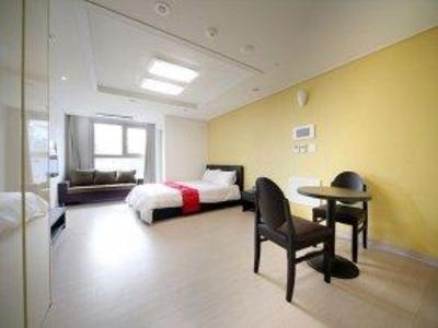 фото отеля Inn the City Serviced Residence, Nonhyeon