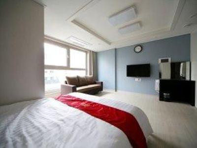 фото отеля Inn the City Serviced Residence, Nonhyeon