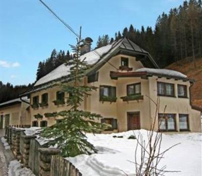 фото отеля Holiday House Lungotz