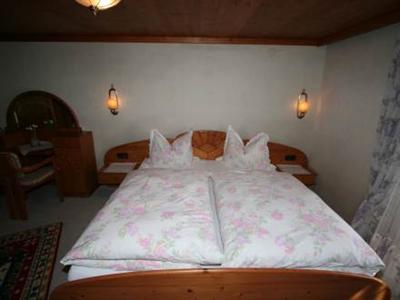 фото отеля Holiday House Lungotz
