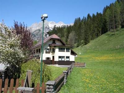фото отеля Holiday House Lungotz