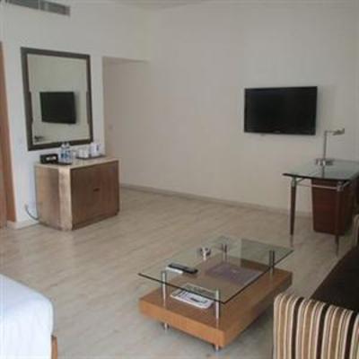 фото отеля Clarion Collection New Delhi