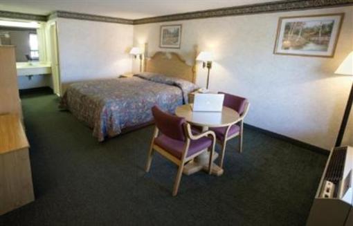 фото отеля Legacy Inn