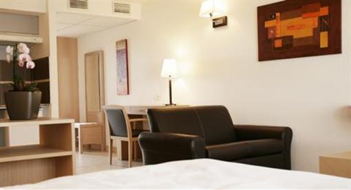 фото отеля Les Logis D'Espale Hotel Sausheim