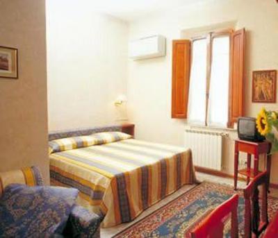 фото отеля Hotel Moderno Siena