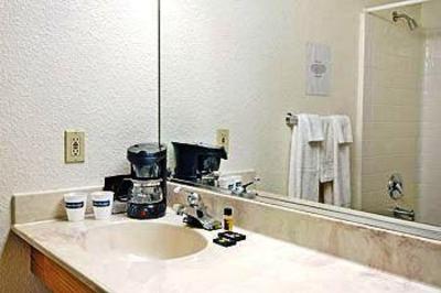 фото отеля Parkland Hotel Fresno (California)