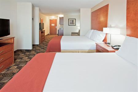 фото отеля Holiday Inn Express Hotel & Suites Bainbridge