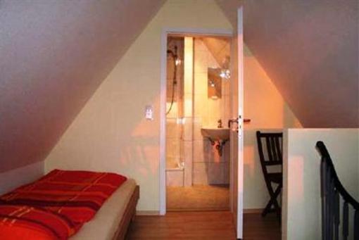 фото отеля Privatzimmer Bellevue