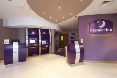 фото отеля Premier Inn Exeter Central St Davids
