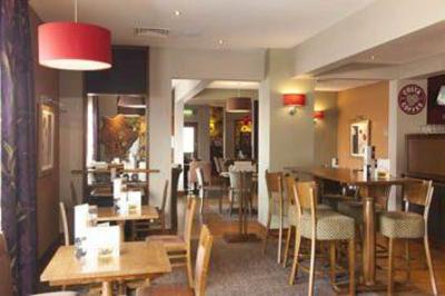фото отеля Premier Inn Exeter Central St Davids
