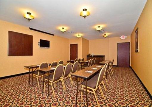 фото отеля Comfort Suites Of Ennis