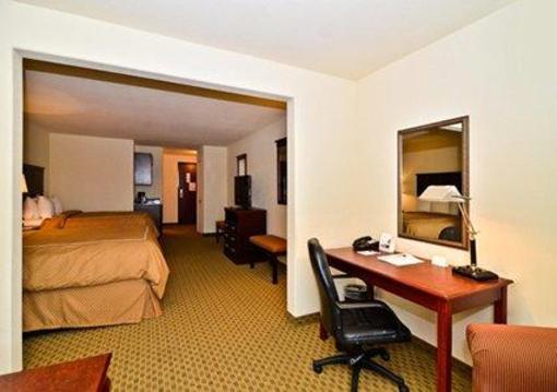 фото отеля Comfort Suites Of Ennis