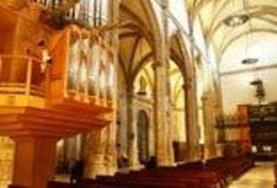 фото отеля Hostal Bari Alcala de Henares
