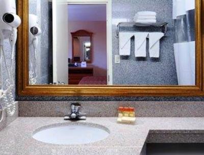 фото отеля Days Inn Long Island Copiague
