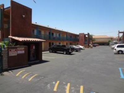 фото отеля Budget Inn of North Hills