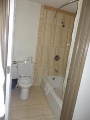 фото отеля Budget Inn of North Hills