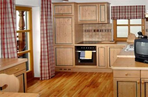 фото отеля Bio Bauernhof Peilberghof Appartement Hollersbach im Pinzgau